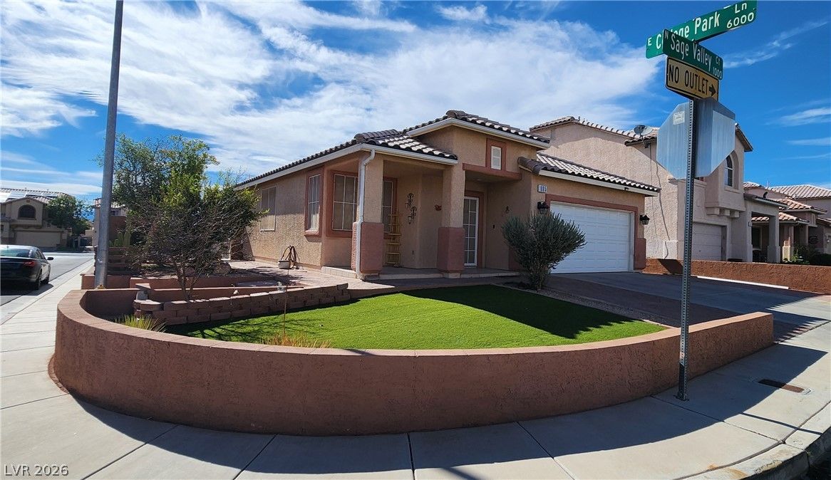 1085 Sage Valley Court — photo 2 of 22