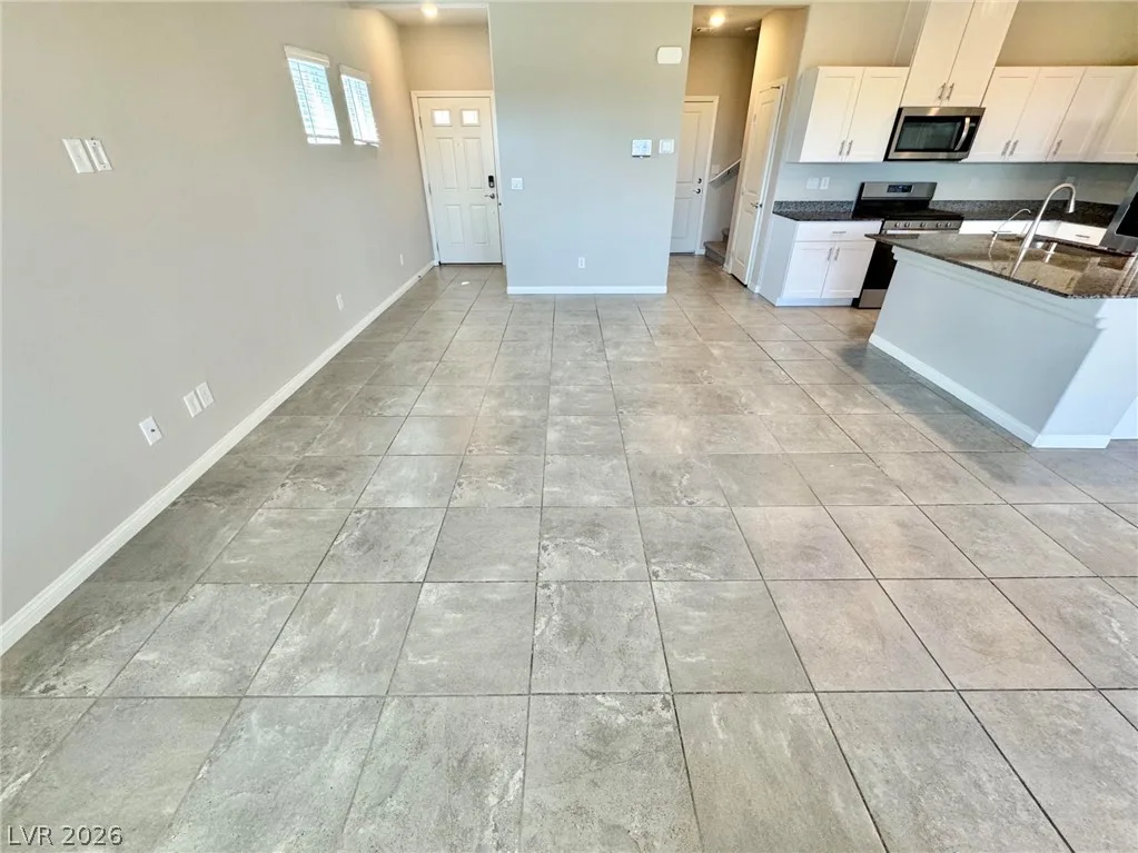 7020 Colonial Ranch Street — photo 3