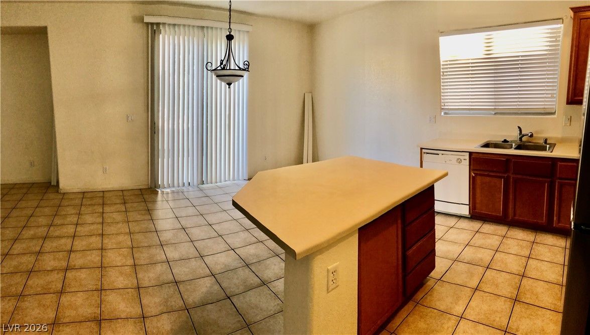 3525 MIDNIGHT MIST Court n/a — photo 4 of 15