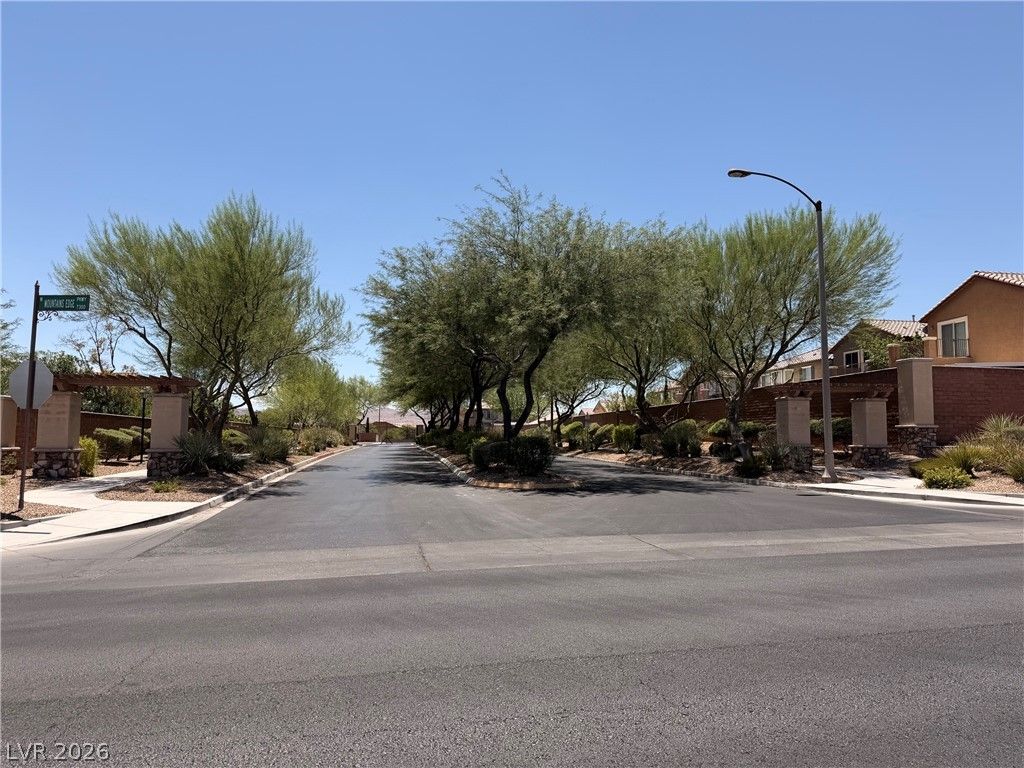 7427 Calzado Drive — photo 3