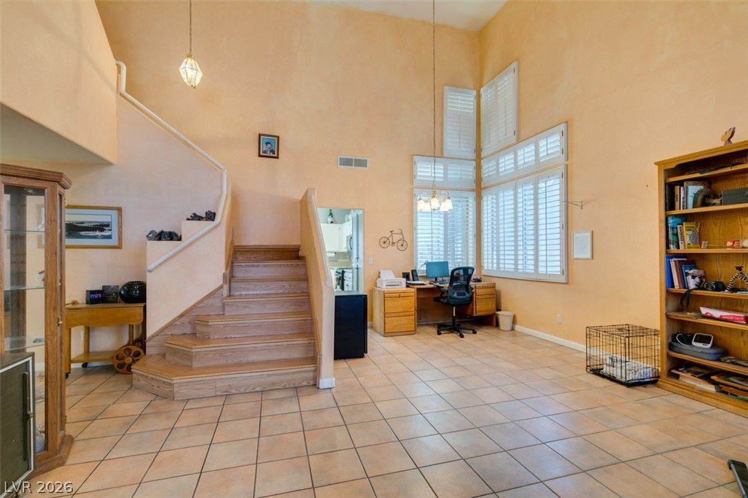827 Fuerte Court — photo 3 of 28