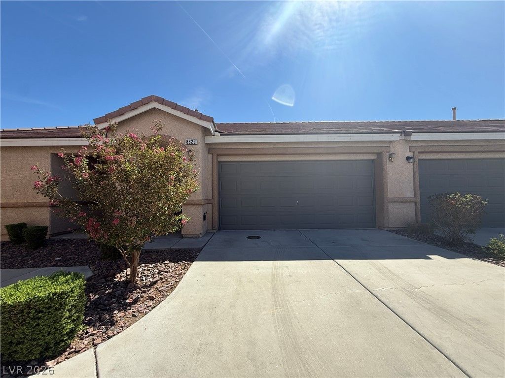 8622 Lakota Street — photo 1