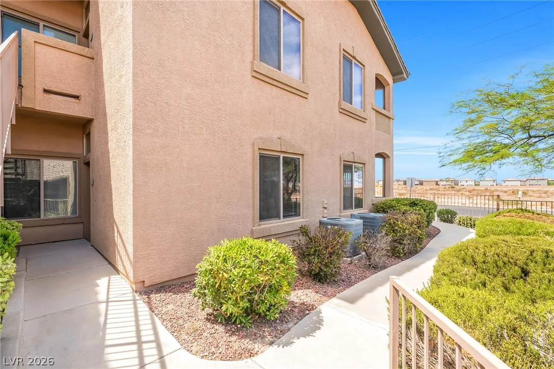 8985 South Durango Drive 1030 — photo 2