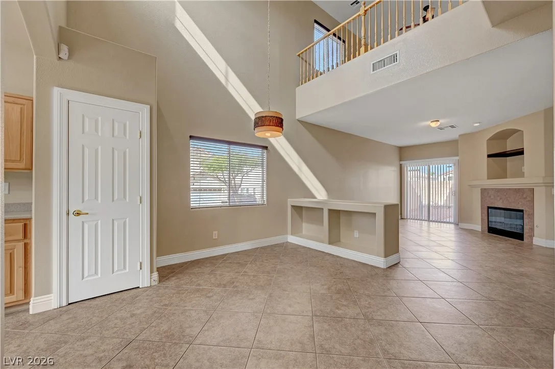 9468 THATCHED SUNLIGHT Court 0 — photo 3