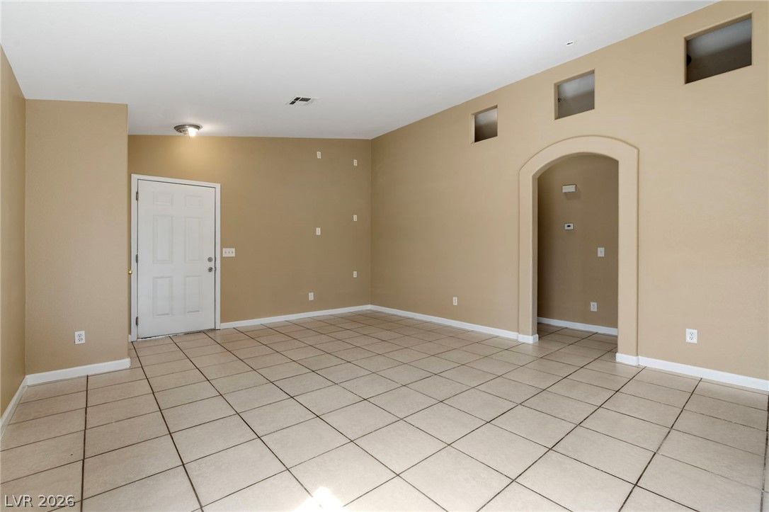 2045 Garnet Gable Avenue — photo 5