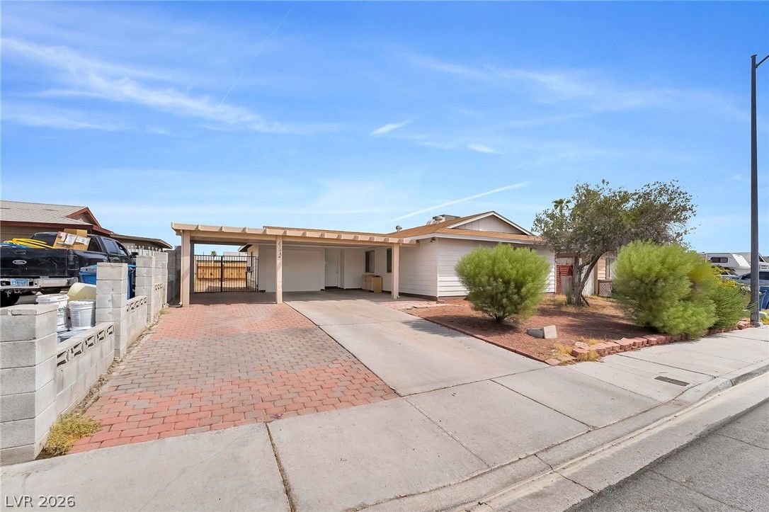 4672 Rita Drive — photo 2