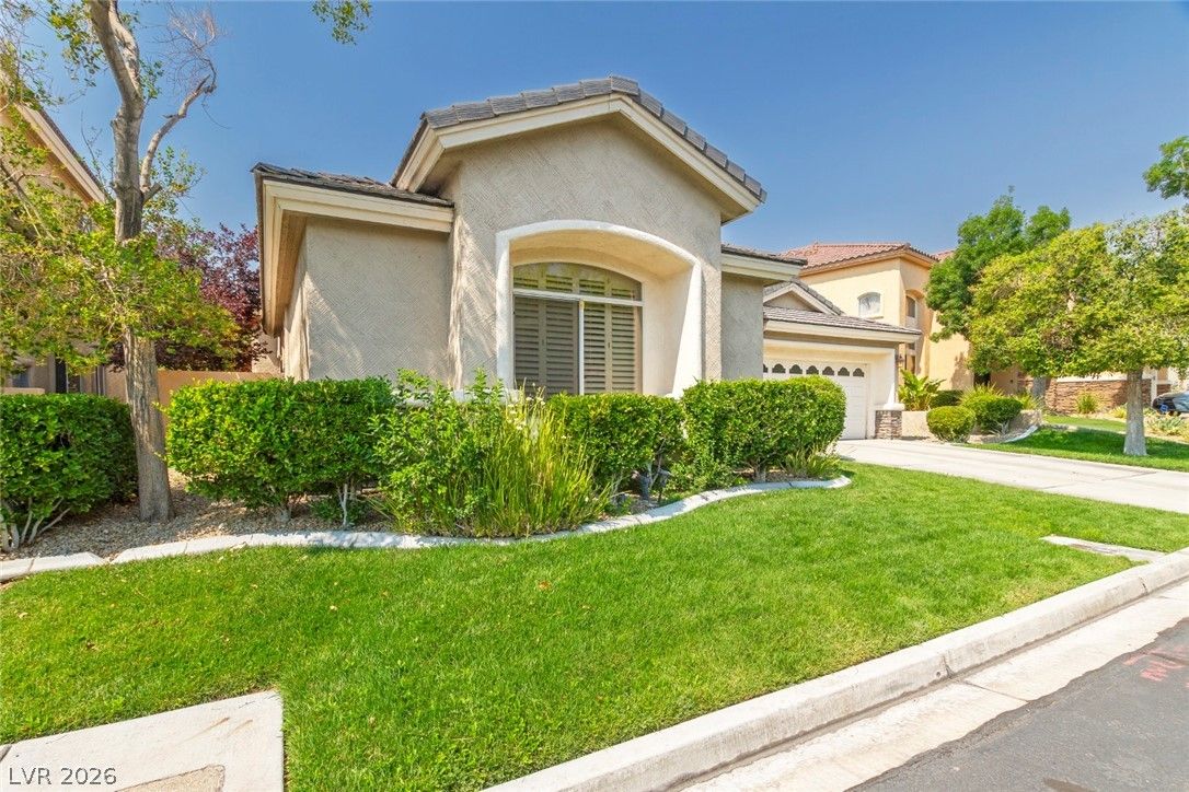 2215 Scarlet Rose Drive — photo 2