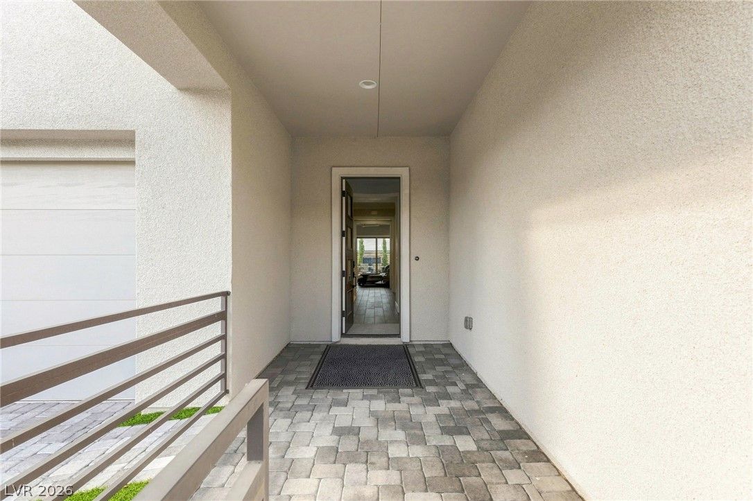 11088 Black Fire Opal Drive — photo 3