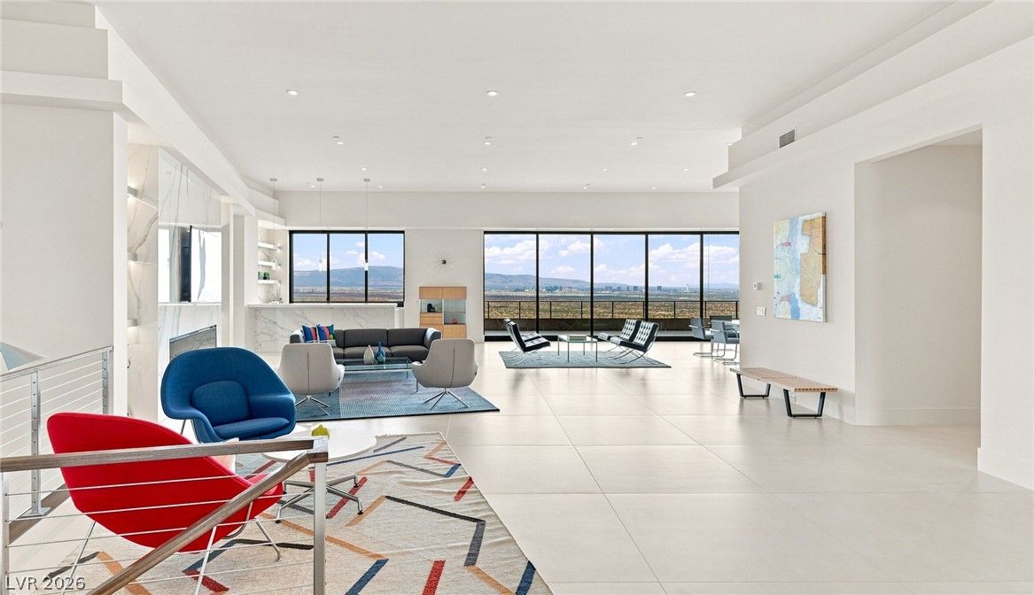 677 Overlook Rim Drive — photo 5