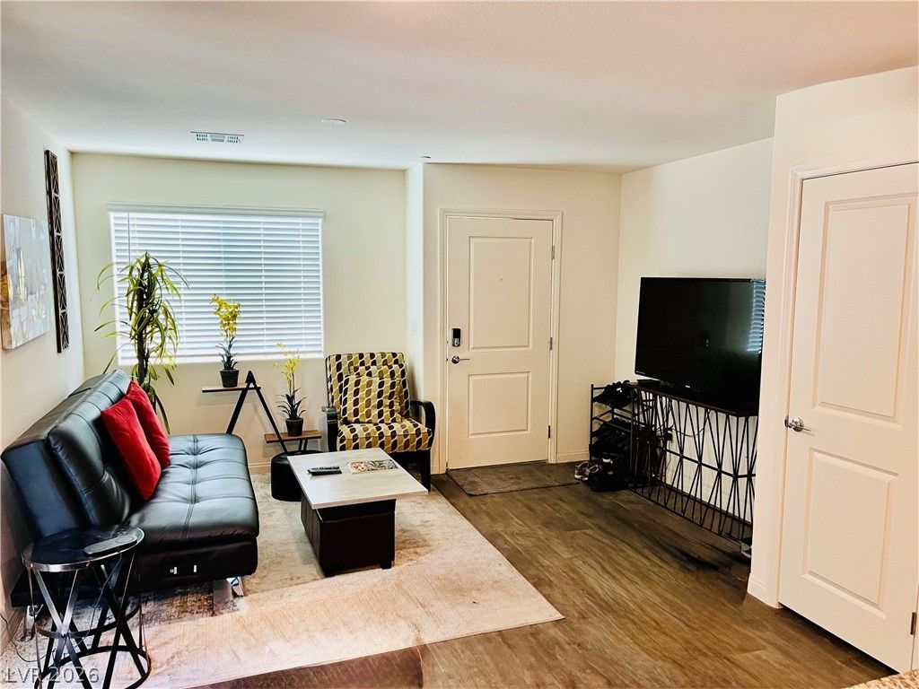 2742 Matador Red Avenue — photo 4 of 12