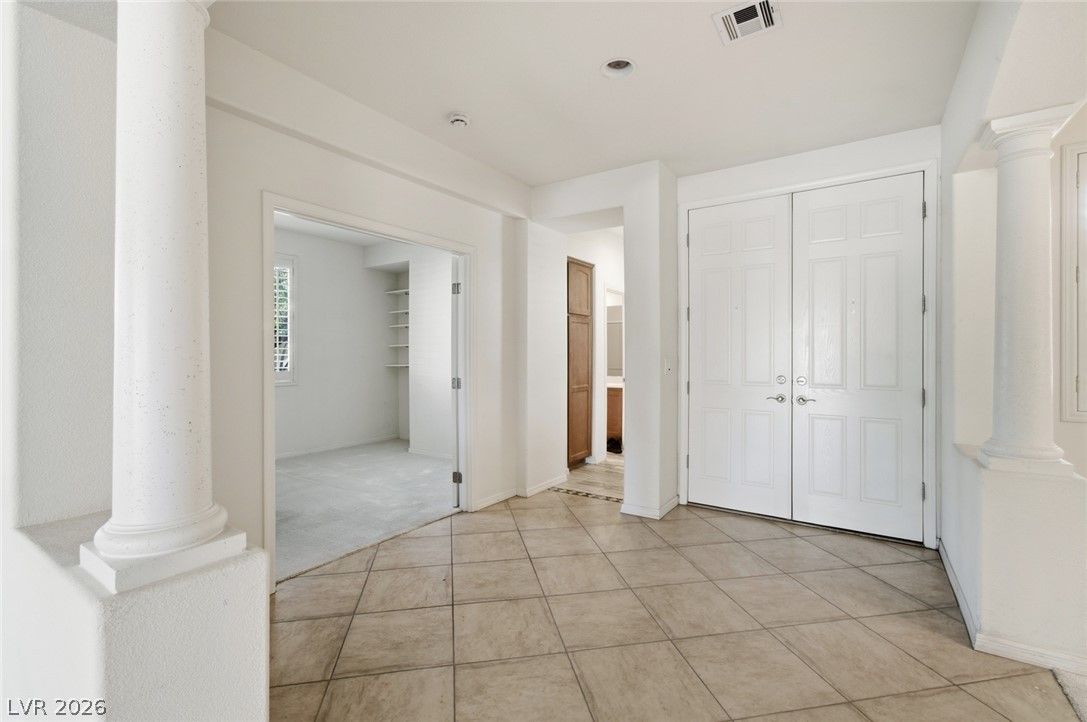 10356 Luna Magico Avenue — photo 3