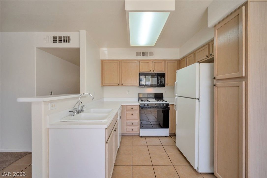 3046 Tarpon Drive 101 — photo 2 of 17