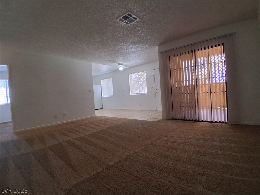 1333 Kari Lee Court A — photo 2