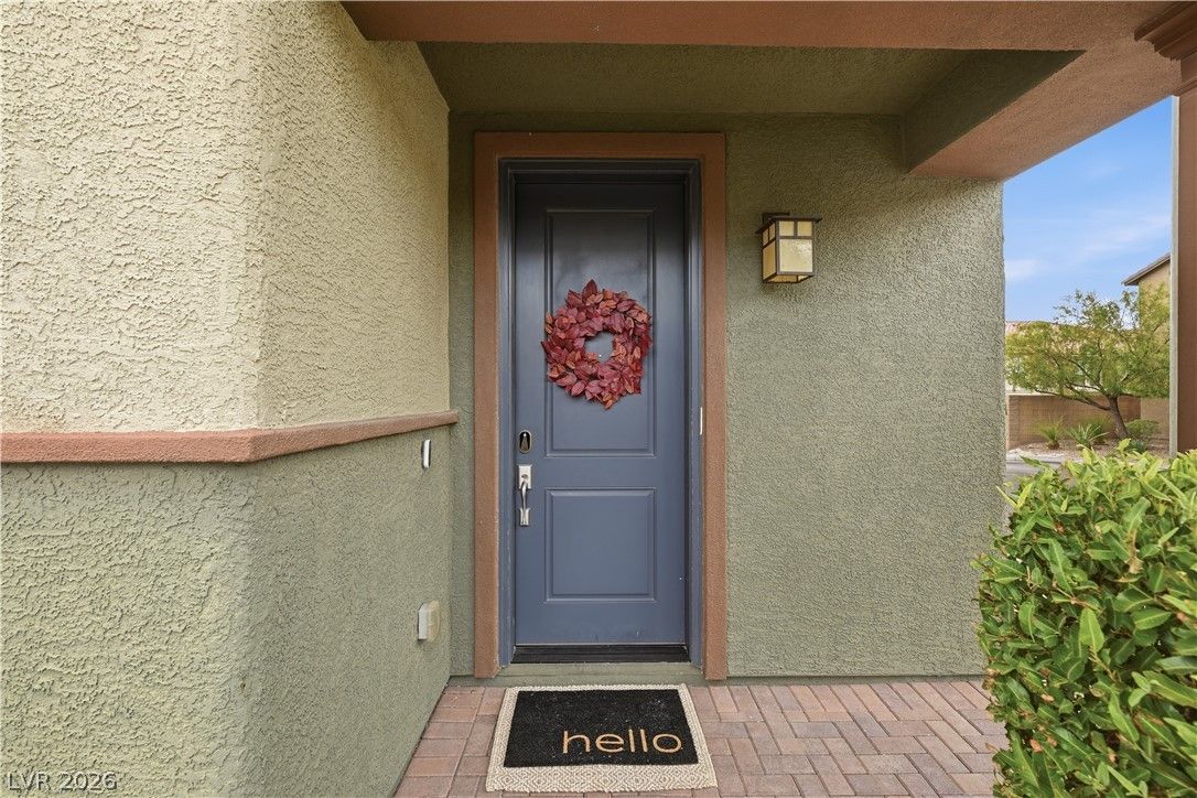 9518 Ridgeglen Court — photo 4 of 57