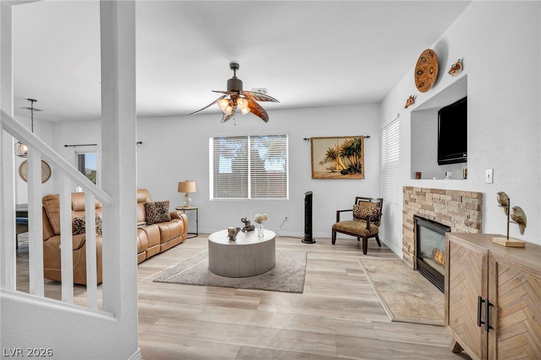 136 Samantha Rose Street — photo 4