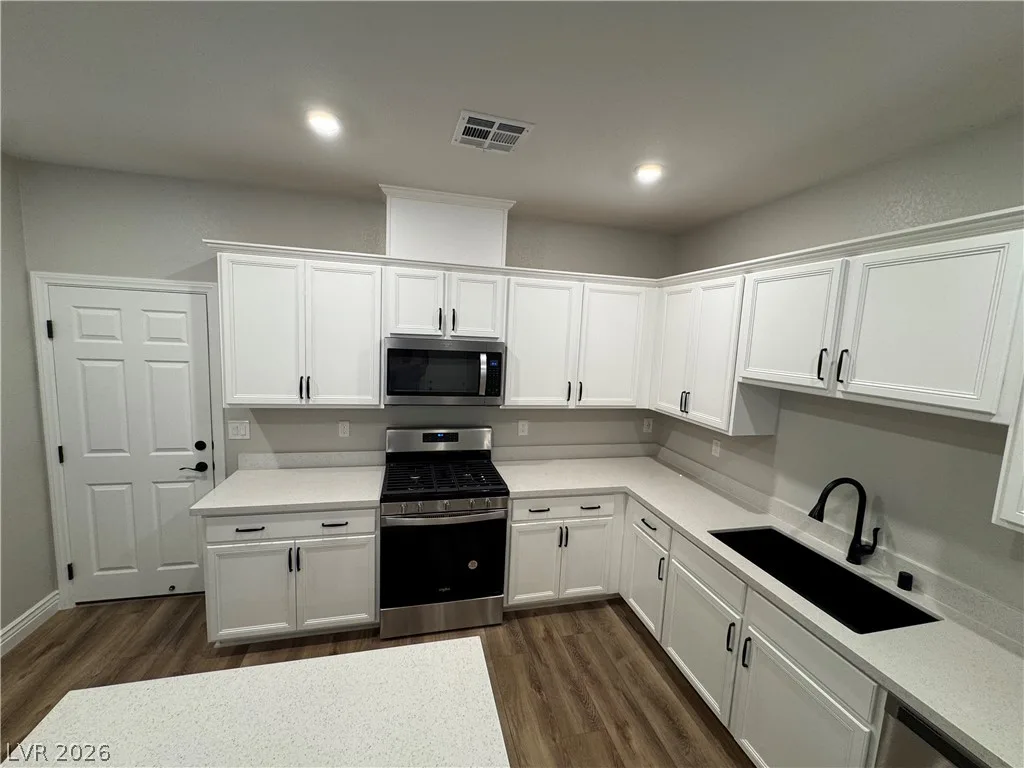 481 Filaree Place — photo 4