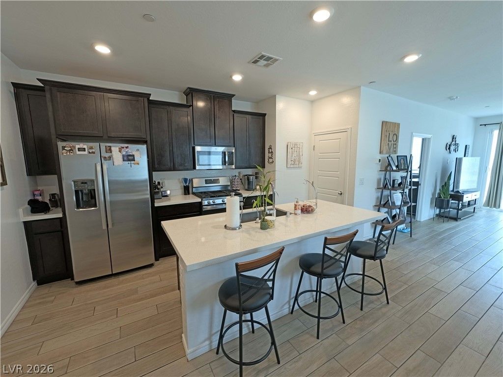 9476 White Fir Grove Court — photo 5 of 25