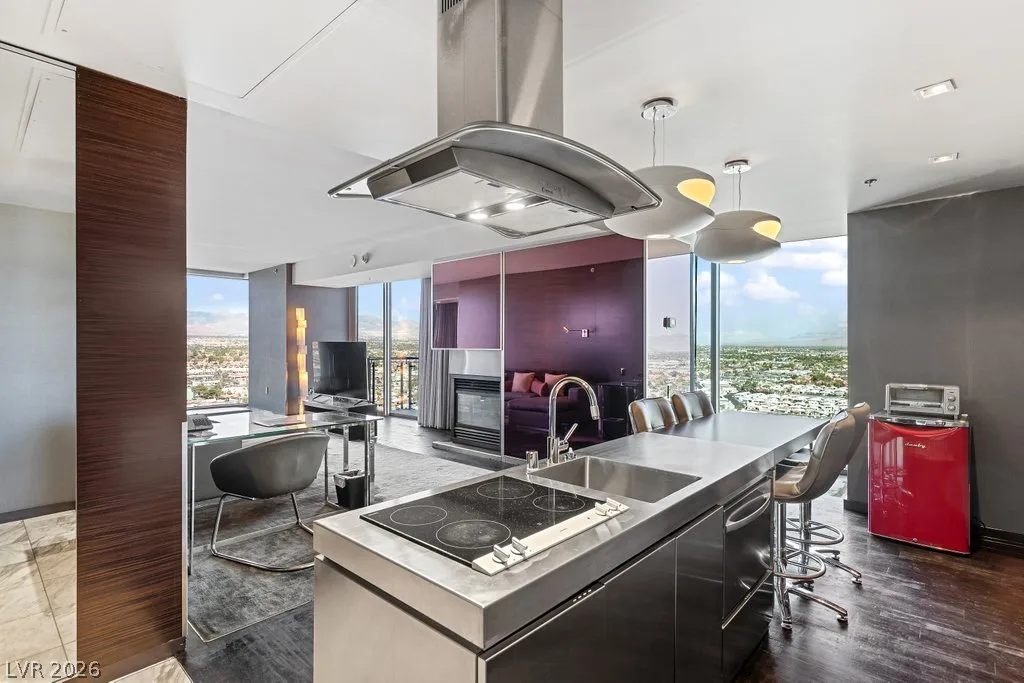 4381 West Flamingo Road 2301 — photo 3