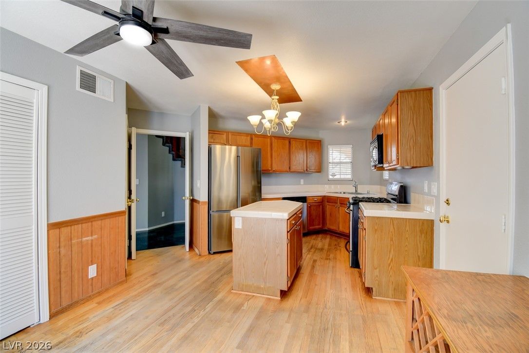 6401 Morley Avenue — photo 4