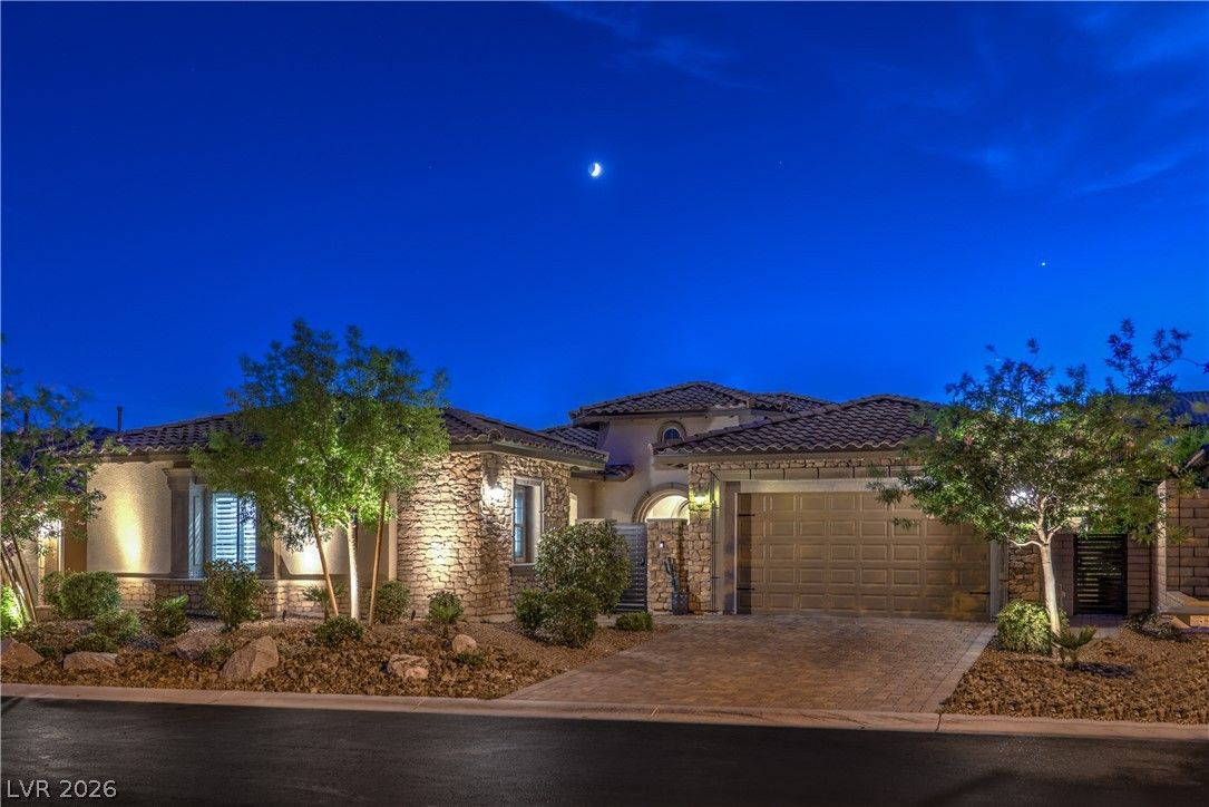 12139 Castilla Rain Avenue — photo 4