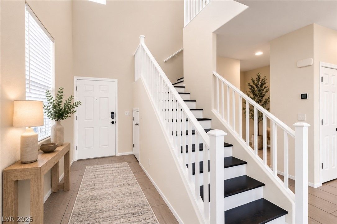 124 Country River Avenue — photo 4