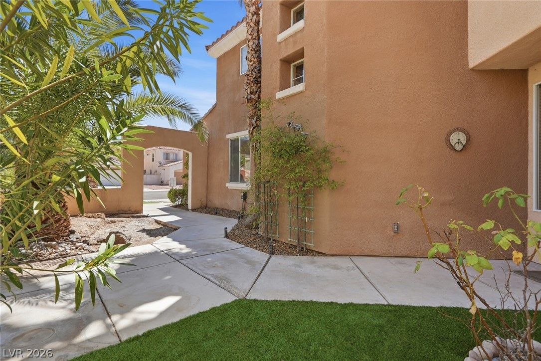 1701 Estrella Street — photo 4