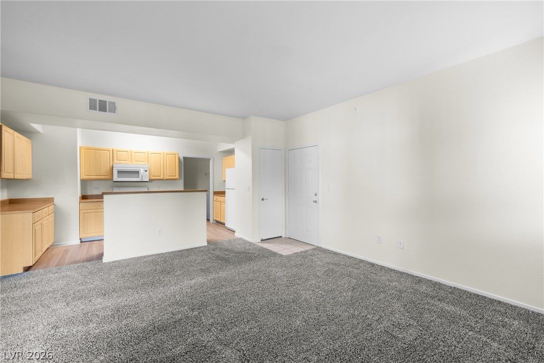 8250 North Grand Canyon Drive 2057 — photo 5