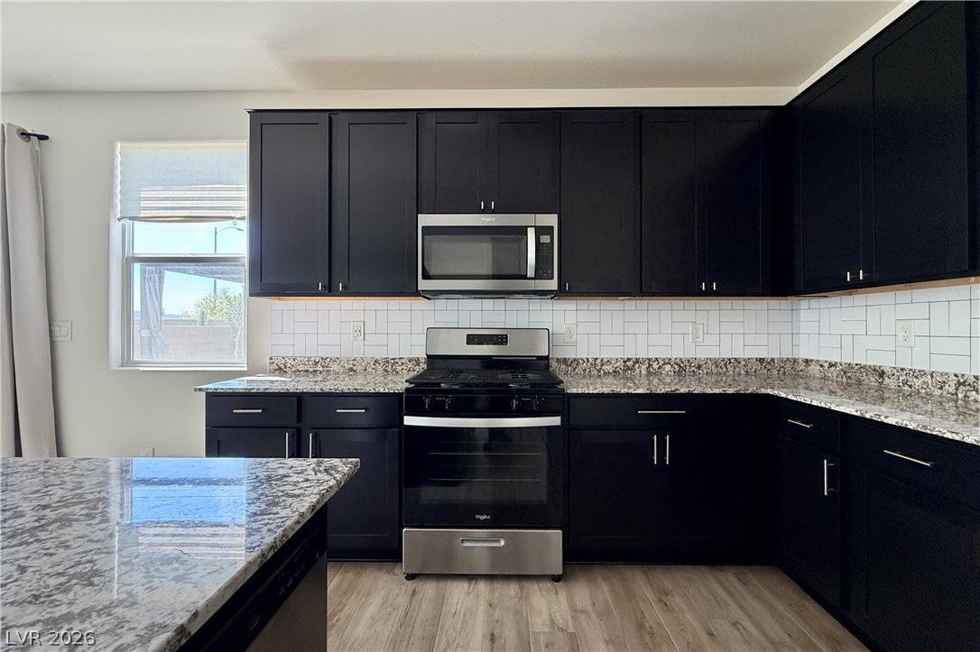 4337 Sprawling Pear Court — photo 4 of 25