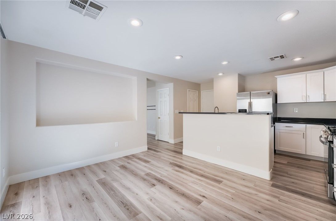 5965 Blackberry Field Avenue — photo 5