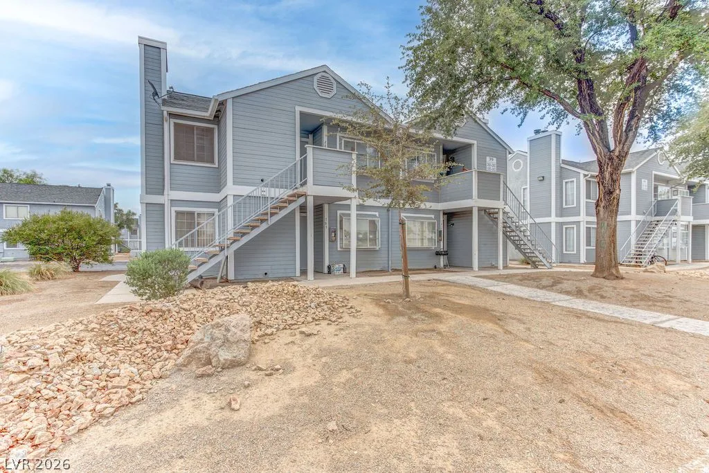 1926 Nebula Drive — photo 3