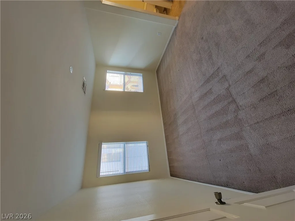 5738 OLD COLONY Drive — photo 5