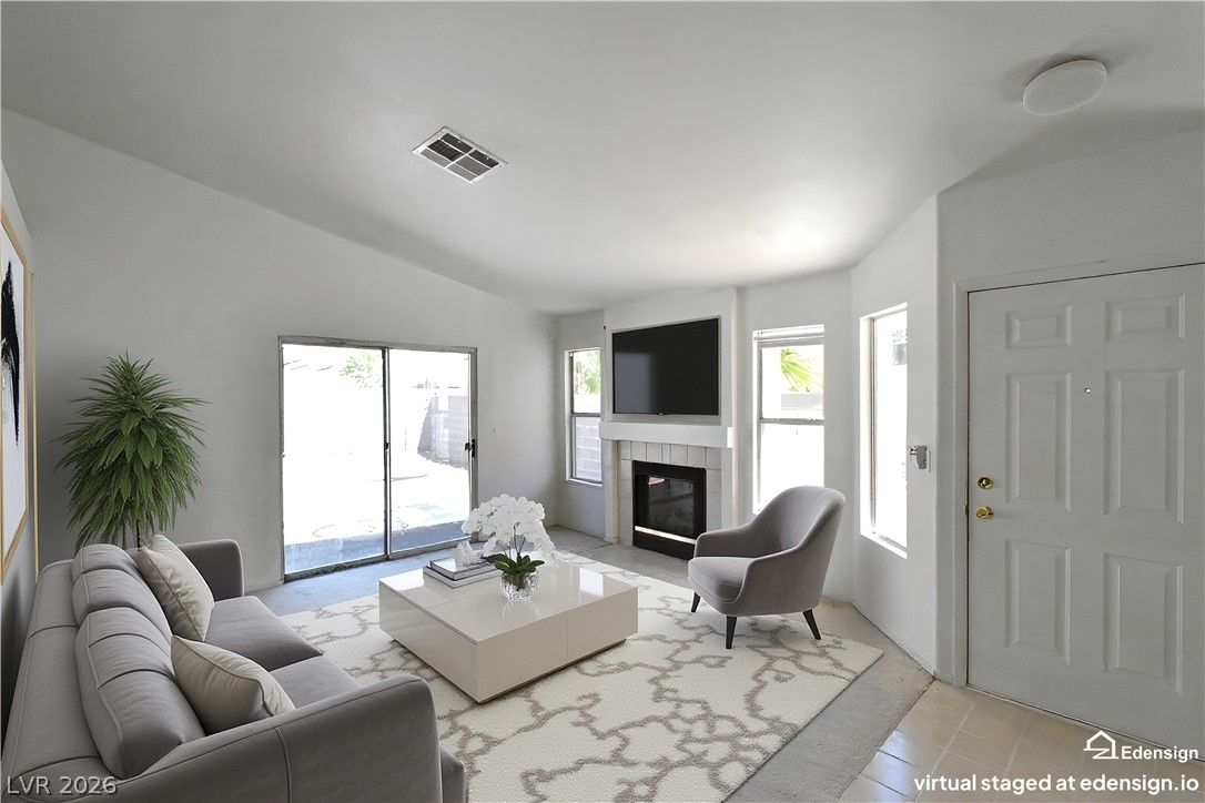8012 Revolver Avenue — photo 5 of 20
