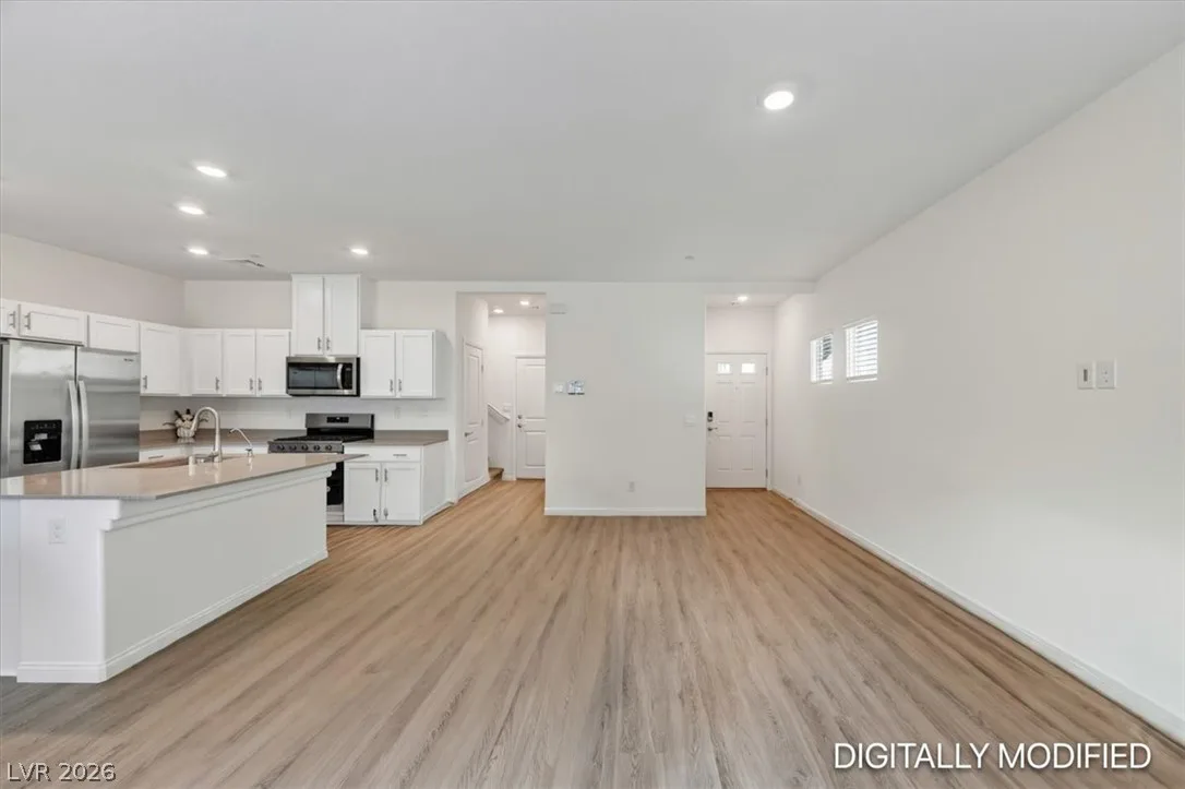 10036 Ullom Drive — photo 4