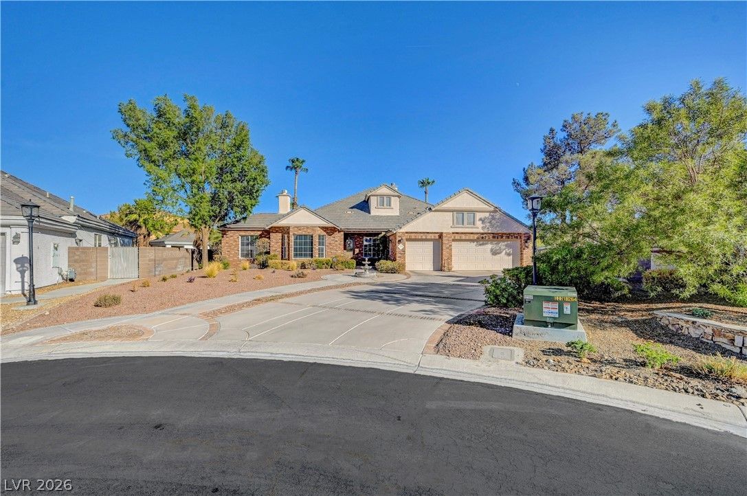 2308 Trident Maple Street — photo 2