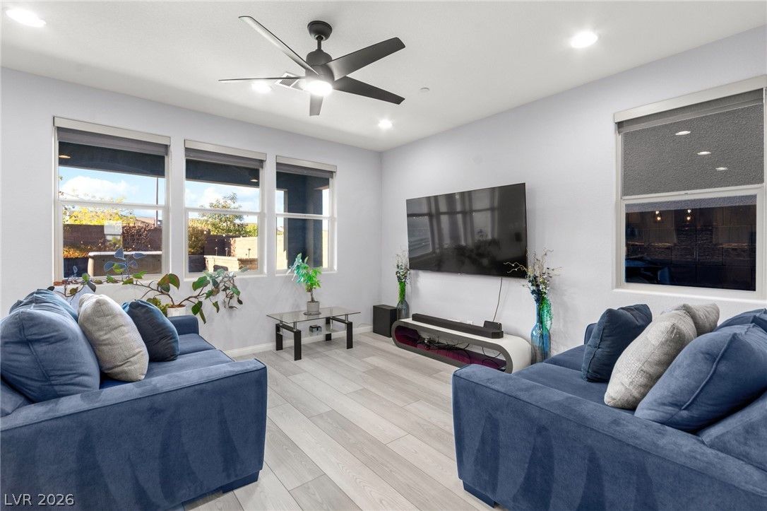 11548 Salt Creek Avenue — photo 3