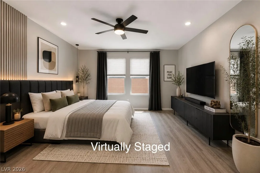 435 Triple Falls Street — photo 3