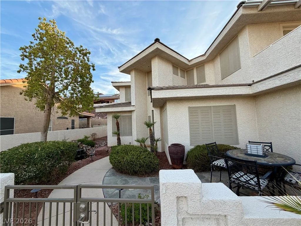1135 Calico Ridge Drive — photo 3