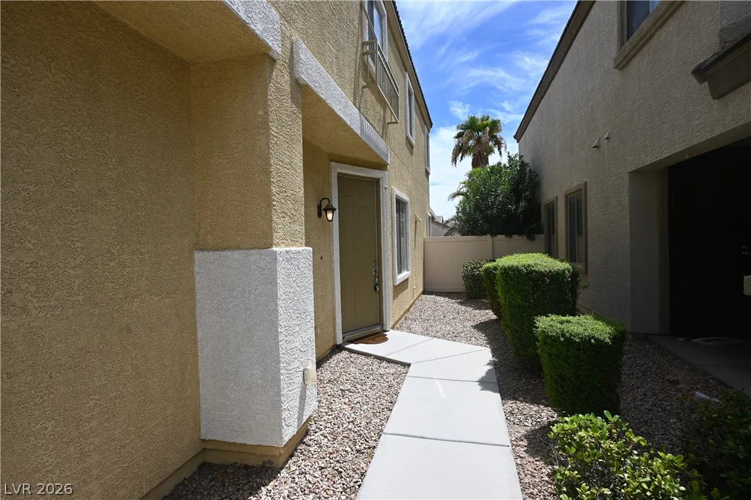 3661 Bella Legato Avenue — photo 3