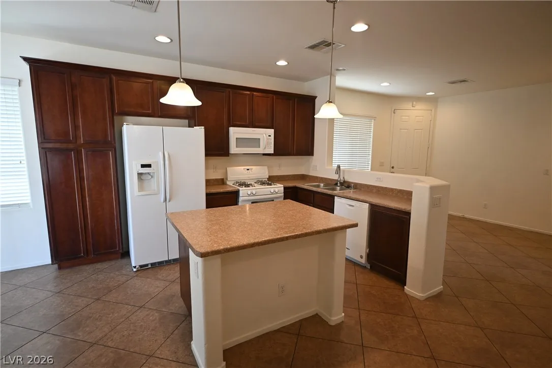 3661 Bella Legato Avenue — photo 5