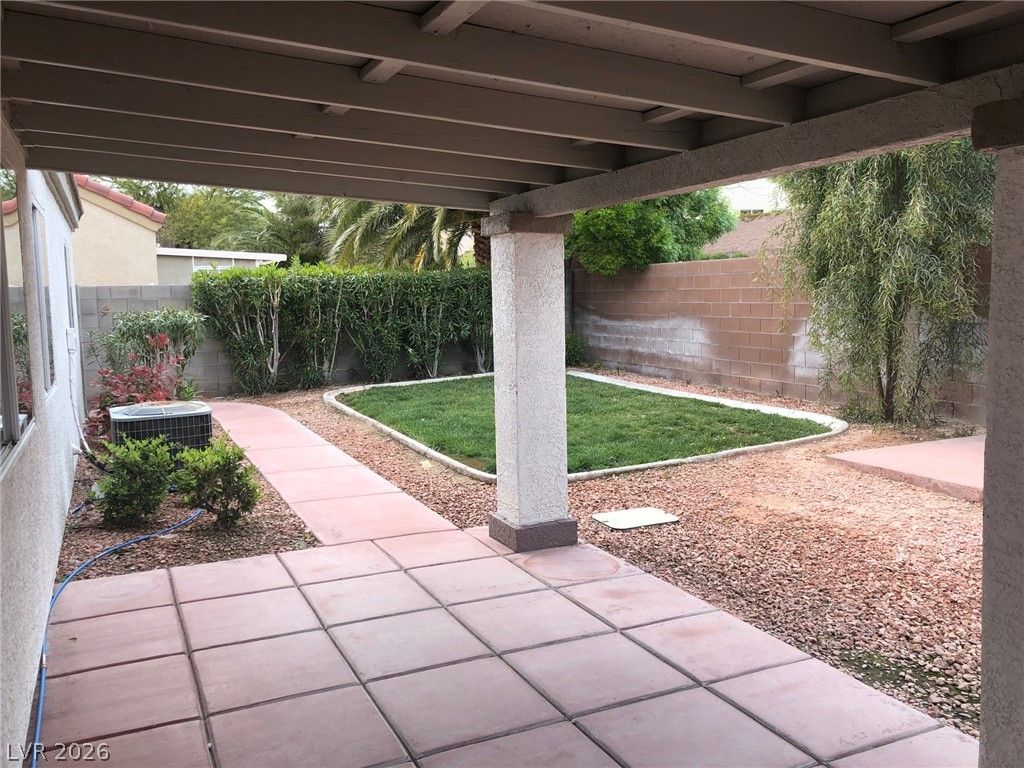 2614 Sweet Leilani — photo 2