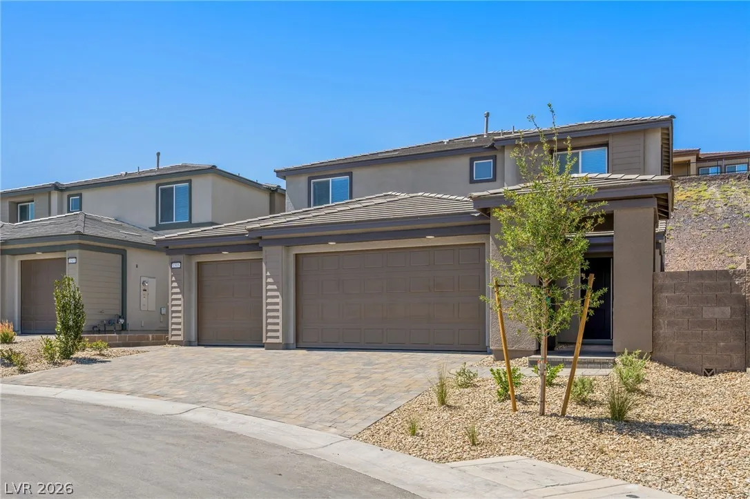 1505 Capri Cascades Court — photo 3