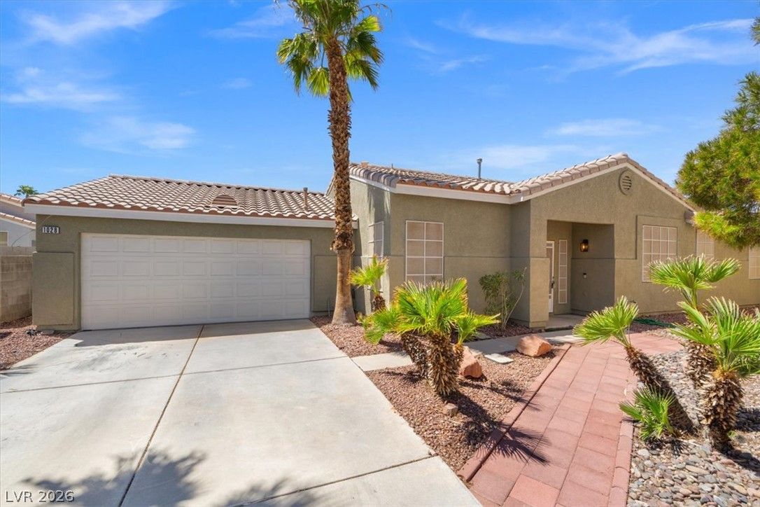 1028 Country Skies Avenue — photo 2