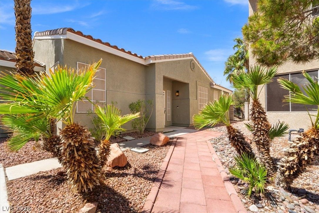 1028 Country Skies Avenue — photo 4