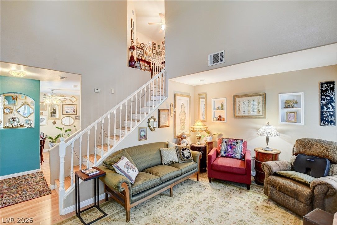 513 Amber Horizon Street — photo 5 of 36