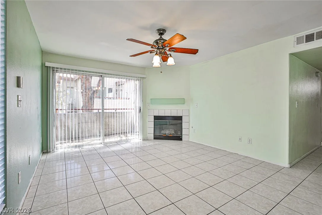 4955 Lindell Road 221 — photo 2