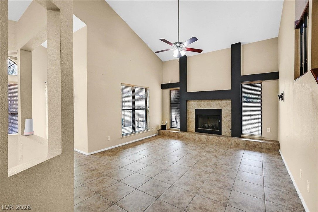 3820 Rhine Way — photo 4