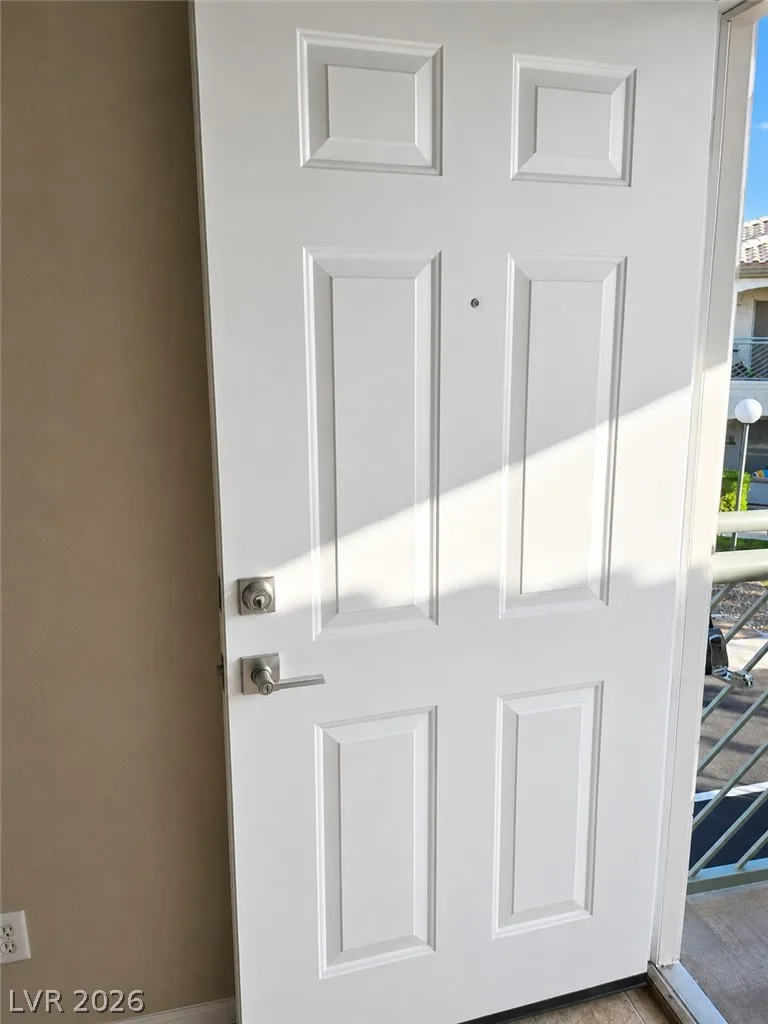 6900 Indian Chief Drive 203 — photo 3