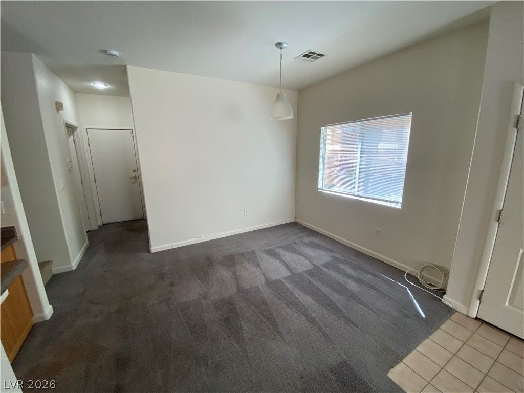 87 Stock Option Street 3 — photo 5 of 16