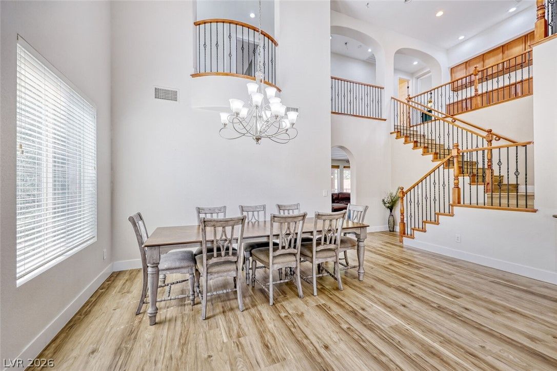 8592 Garden Valley Court — photo 2