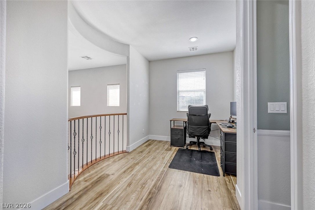 8592 Garden Valley Court — photo 3